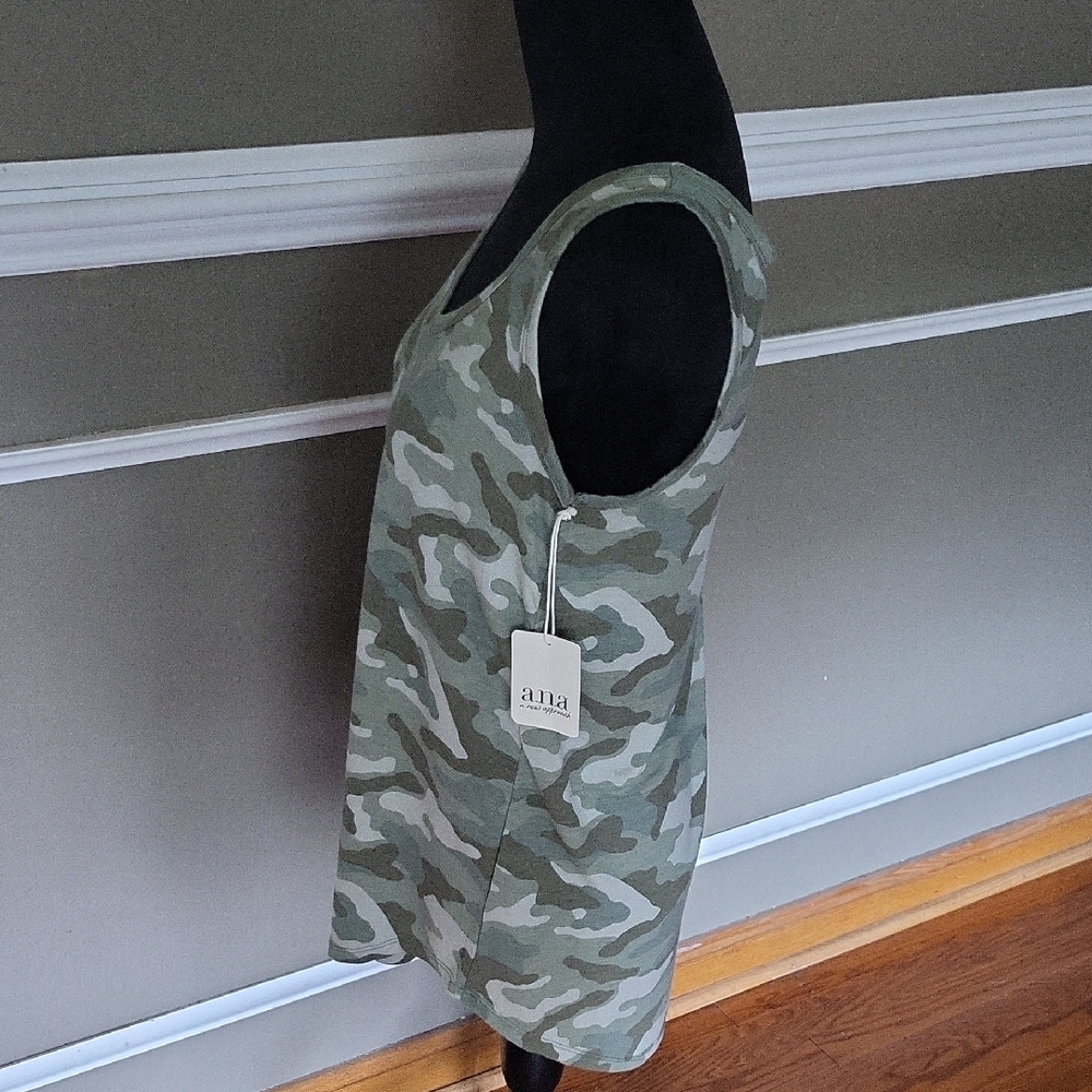 a.n.a Camo Print Women's Tank Top - Picture 2 of 7